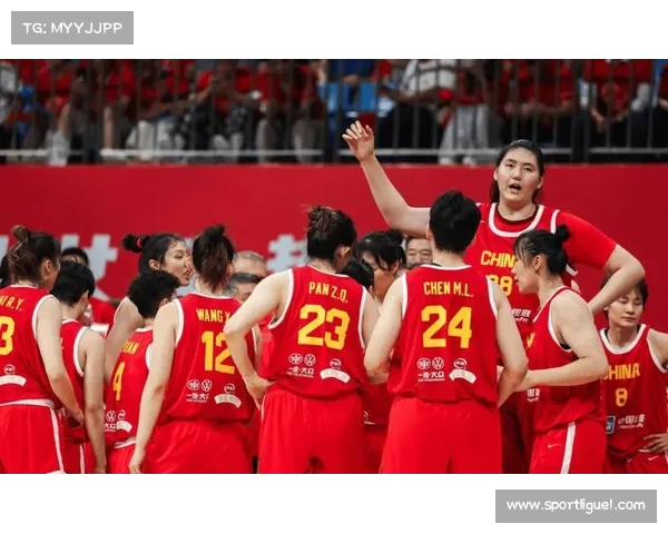 罗村高中女篮区赛跻身八强，坚韧防守获突破