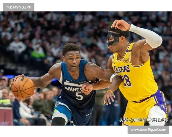 雷迪克谈湖人阵容平衡，球员需找攻防平衡点
